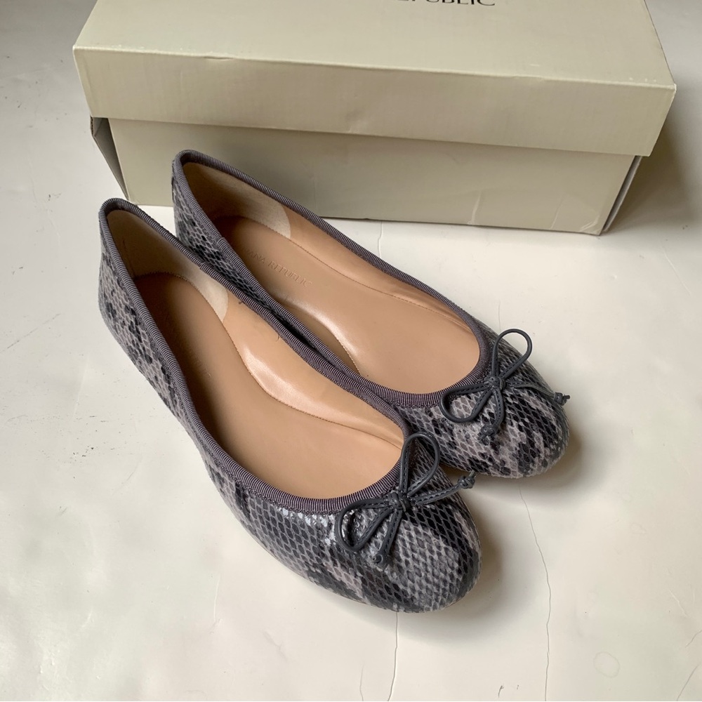 NWT Banana Republic Ashley Leather Ballet Flats Shoes Snakeskin Snake Size 6.5